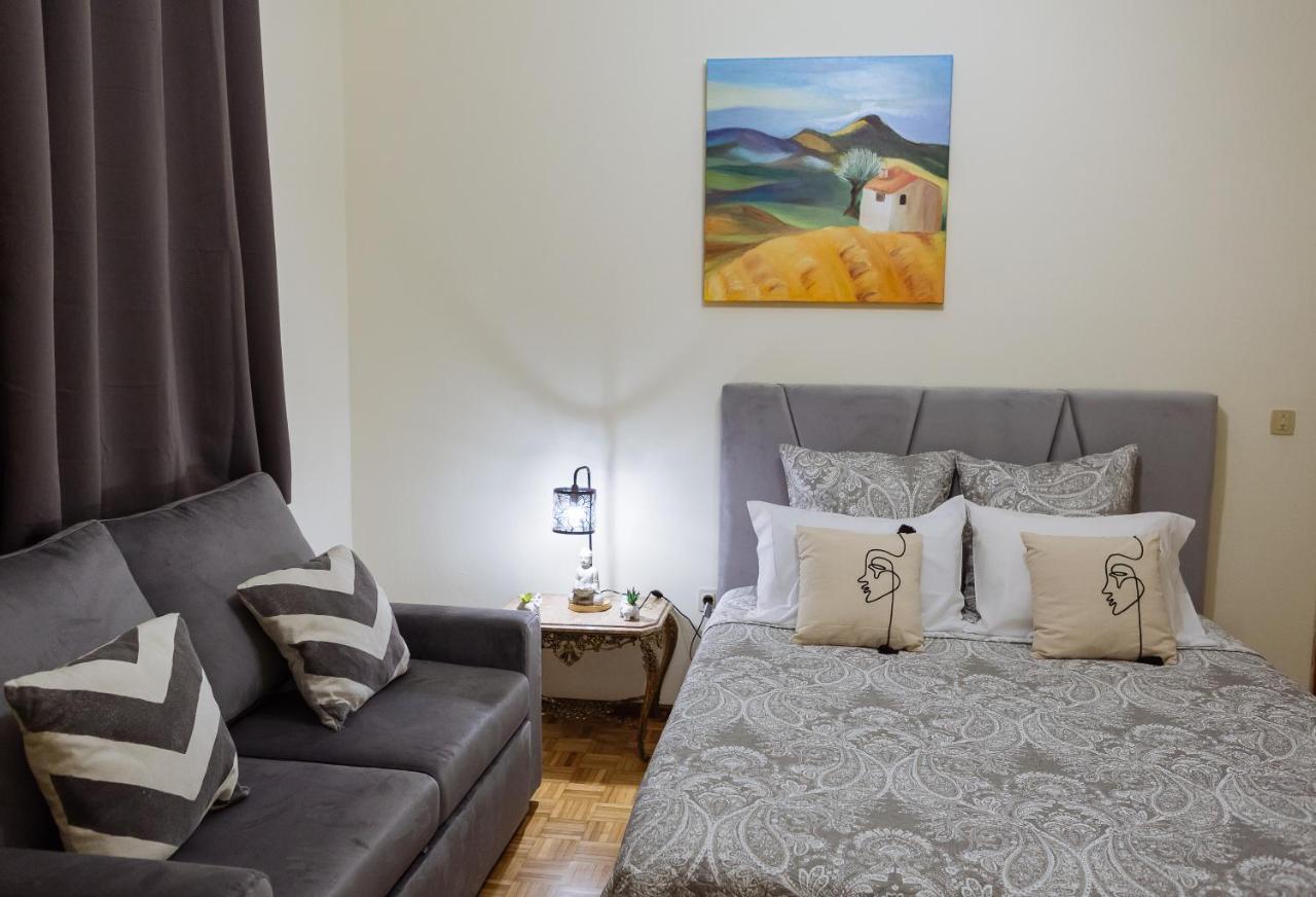 לינה וארוחת בוקר טרנקוזו Vale A Pena Residencial מראה חיצוני תמונה