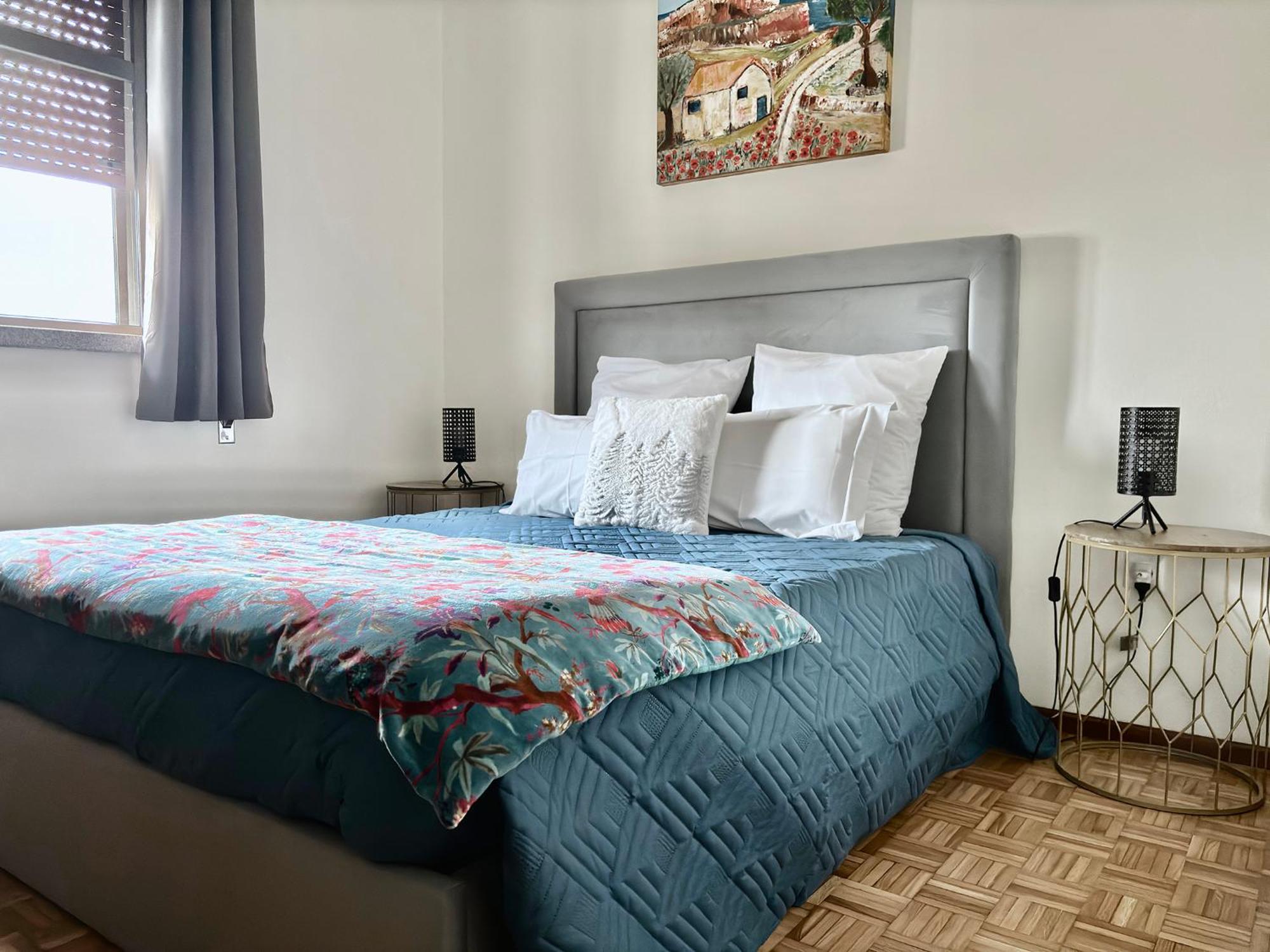 לינה וארוחת בוקר טרנקוזו Vale A Pena Residencial מראה חיצוני תמונה